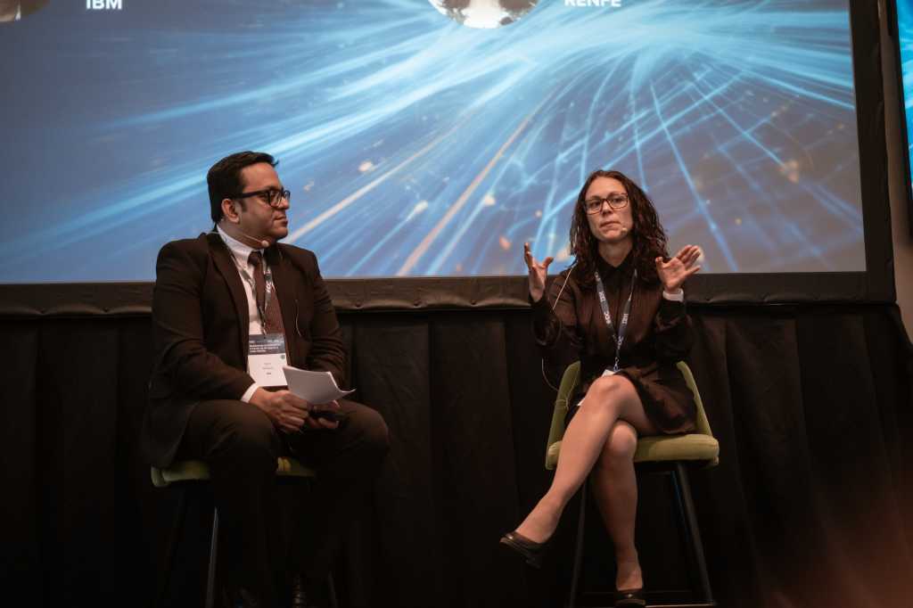 Rohit Badlaney (IBM) y Sonia Segade (Renfe)
