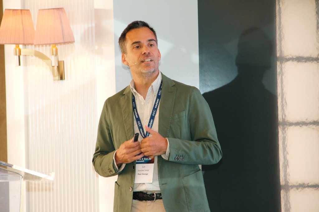 Luis Sánchez Vidal, tecnólogo principal de Pure Storage para EMEA en la región del norte y el sur