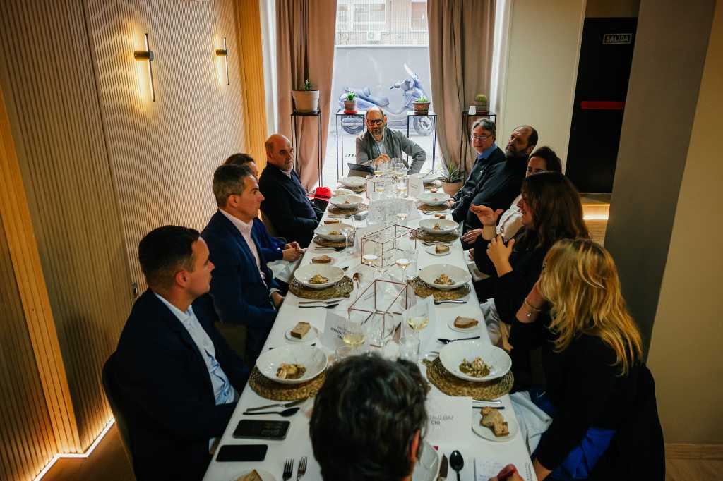 foto evento red hat accenture dic 2025