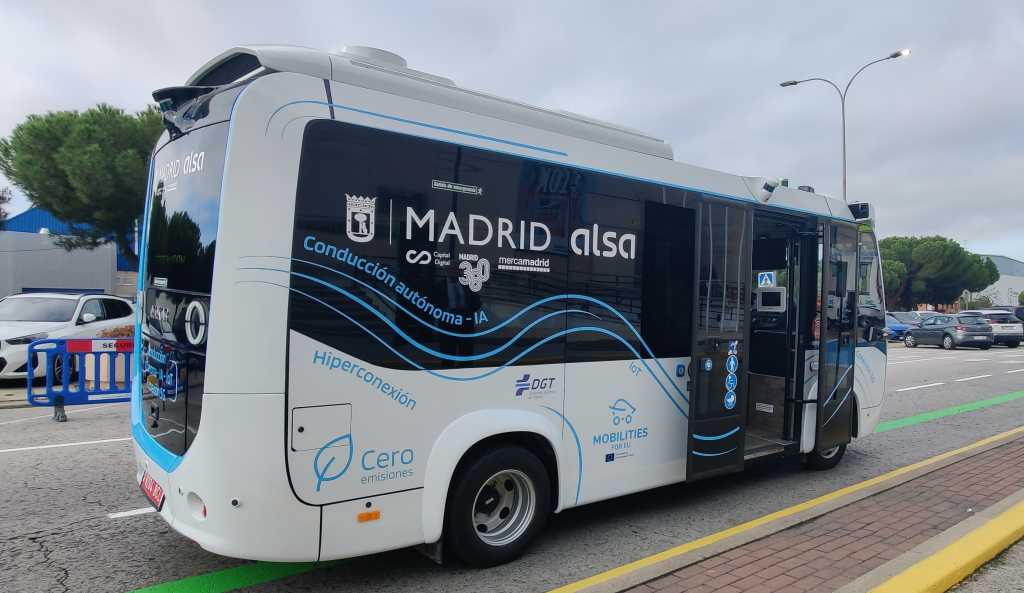 Autobús urbano de conducción autónoma impulsado por el Ayuntamiento de Madrid y Alsa y que ya circula por Mercamadrid.